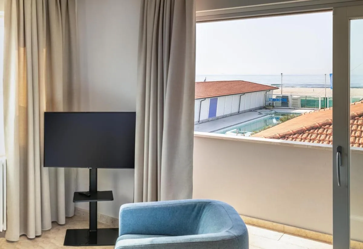 Image 2 of Viareggio Suite – Sea view apartment
