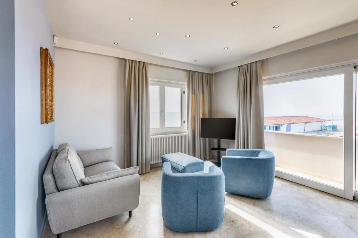 Image 1 of Viareggio Suite – Sea view apartment