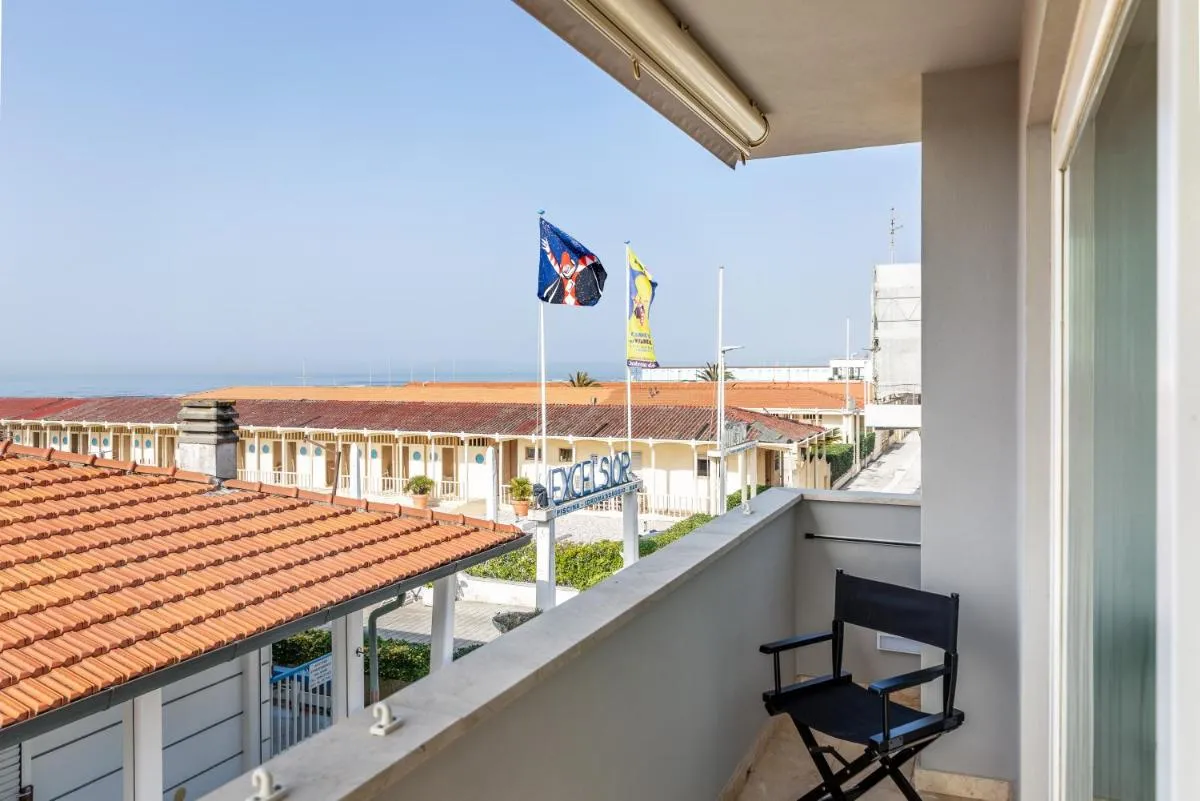 Image 5 of Viareggio Suite – Sea view apartment