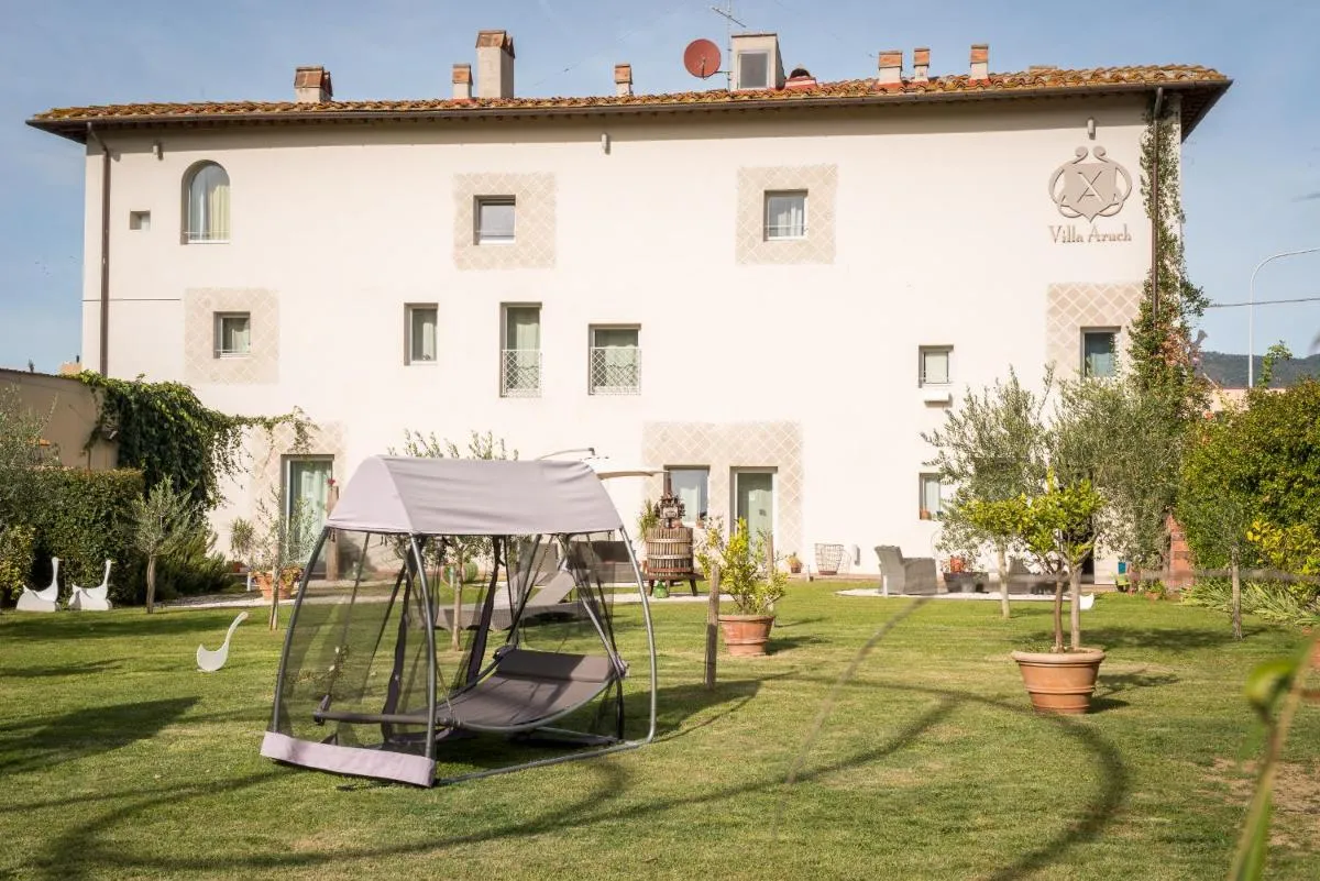 Image 3 of Villa Aruch