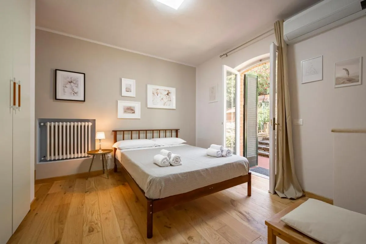 Image 1 of Villa con Giardino Vista Mare