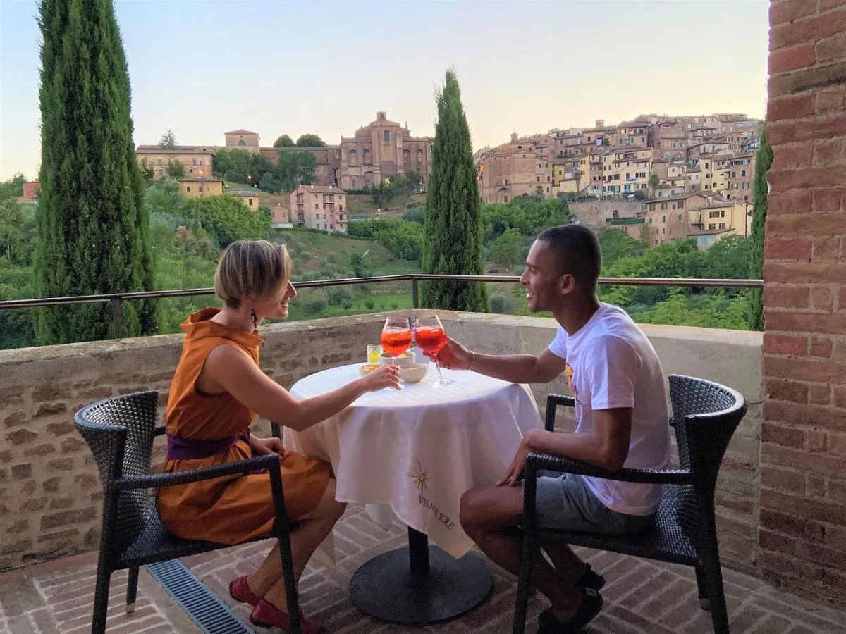 Image 3 of Villa del Sole Siena