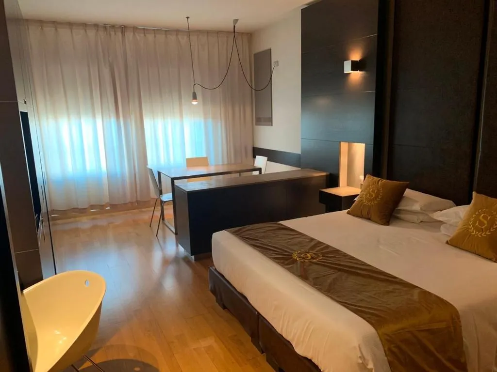 Image of Wall Art Hotel & Residence