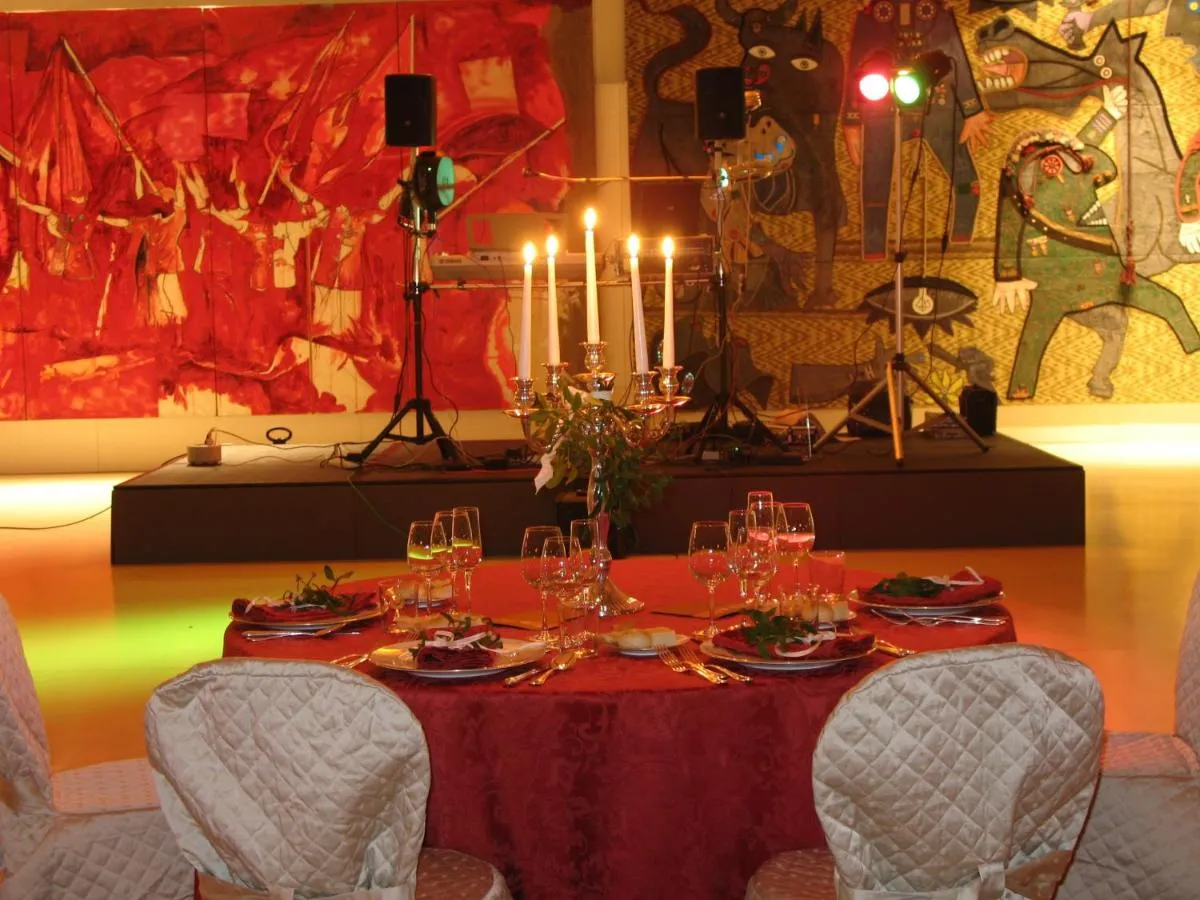 Image 2 of Wall Art Hotel & Residence