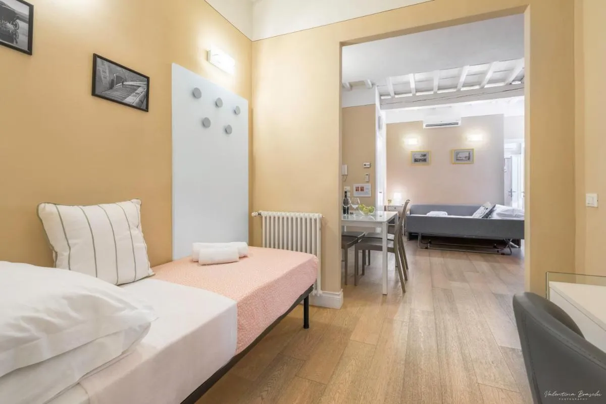 Image 4 of Wine Apartments Florence Barolo