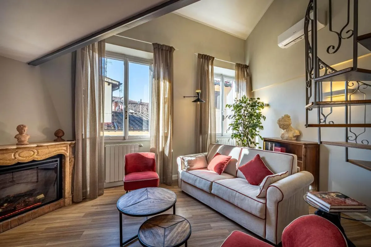 Image 1 of YID penthouse in Santa Croce