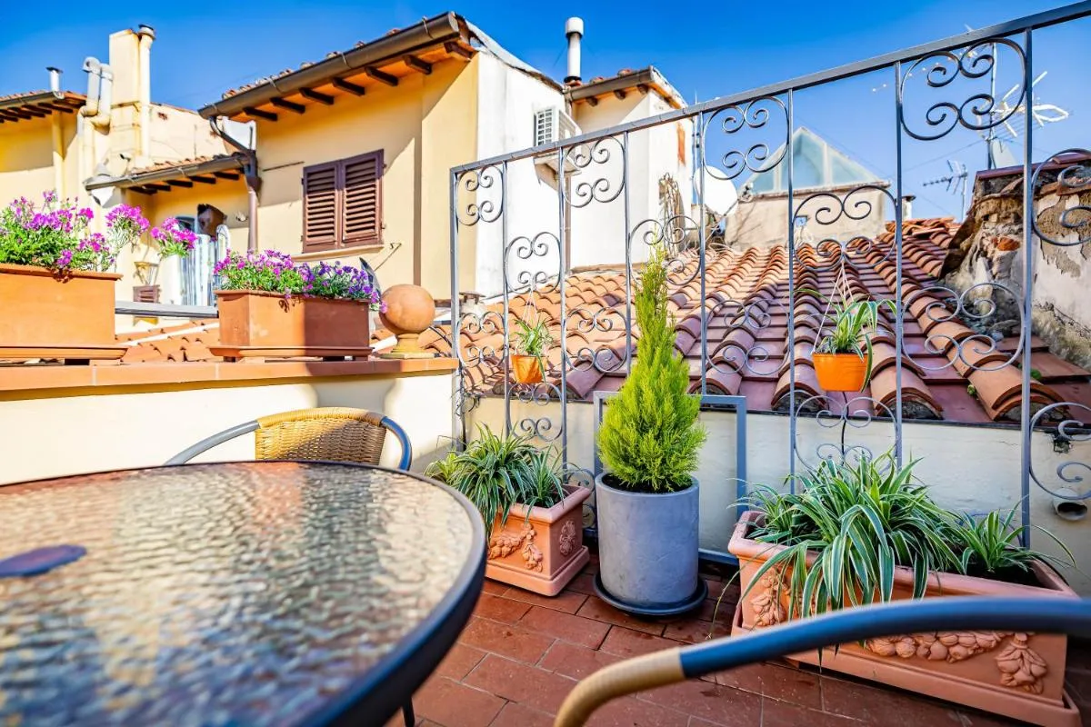 Image 4 of YID penthouse in Santa Croce