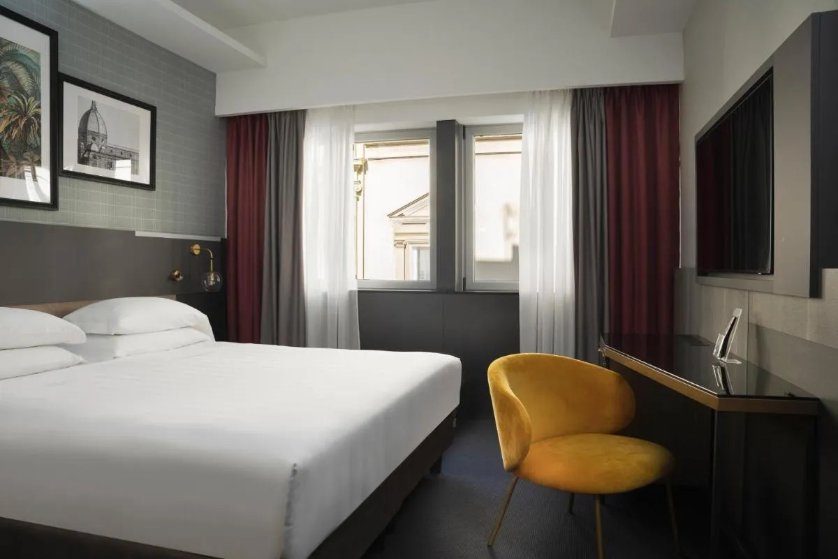 Image 2 of iQ Hotel Firenze