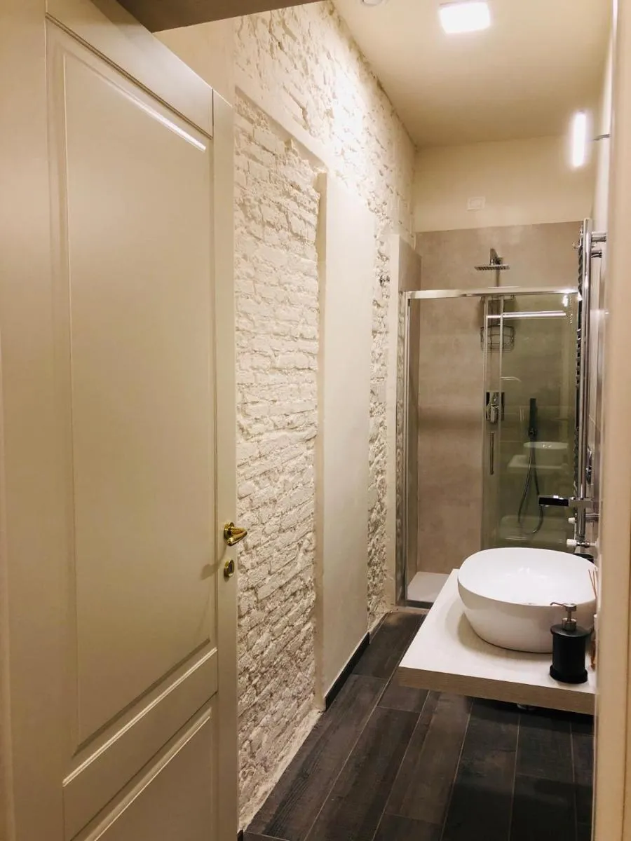 Image 4 of signoria suite