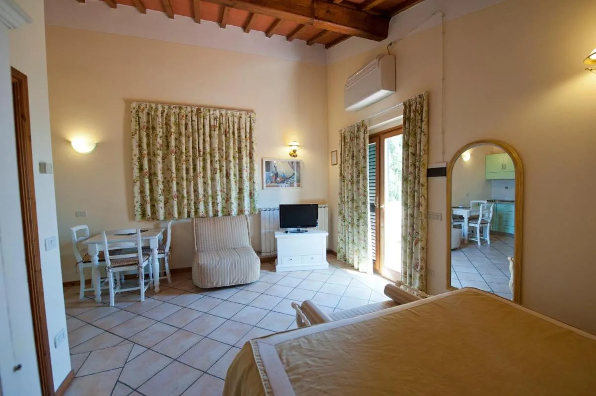 Image 1 of Agriturismo Vecchio Borgo Di Inalbi