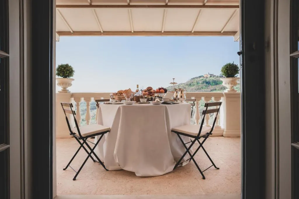 Image of Alfresco luxury Villa with Heated pool