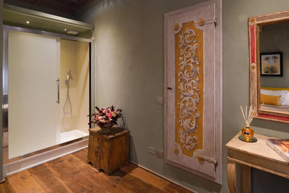 Image 2 of Borgo Signature Rooms