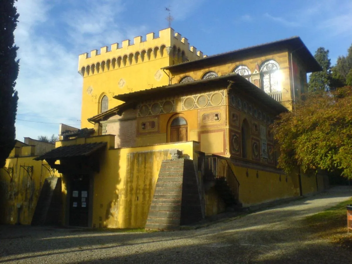 Image 5 of Cappuccini Florence Family & Group 3 Bedrooms Jacuzzi Fast Wi-Fi Air Conditioned Tram
