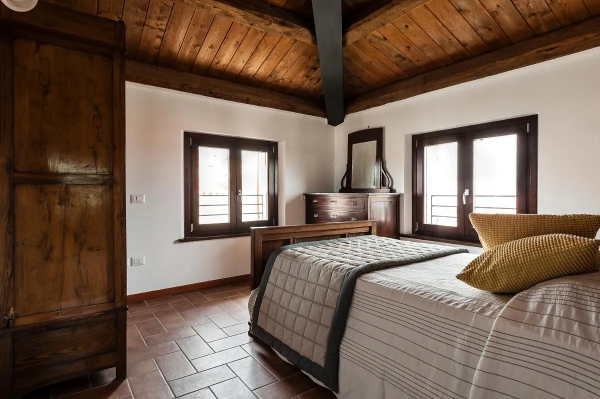 Image 1 of Casa del Colle
