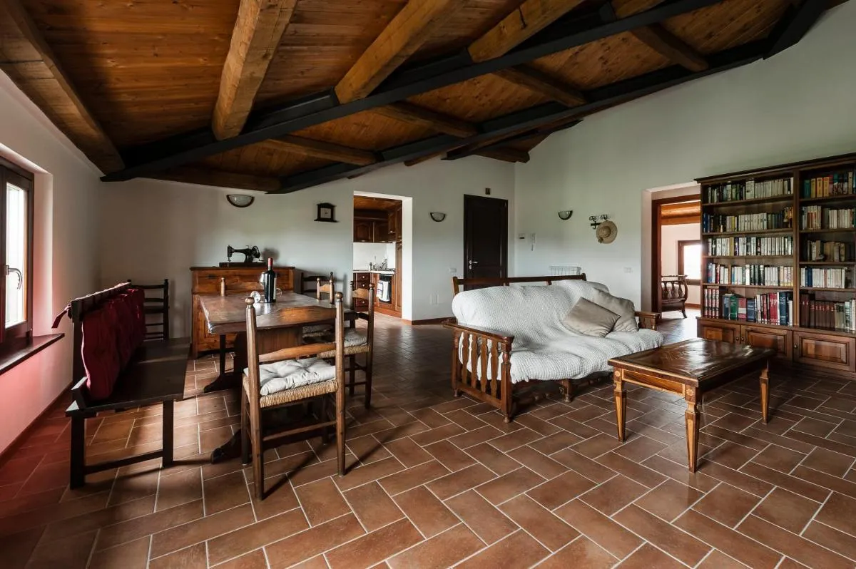 Image 5 of Casa del Colle