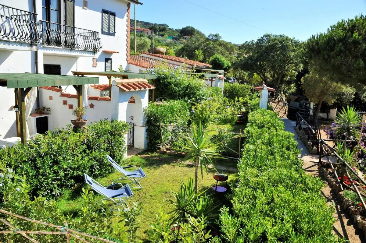 Image 2 of Casale Fonte di Rose