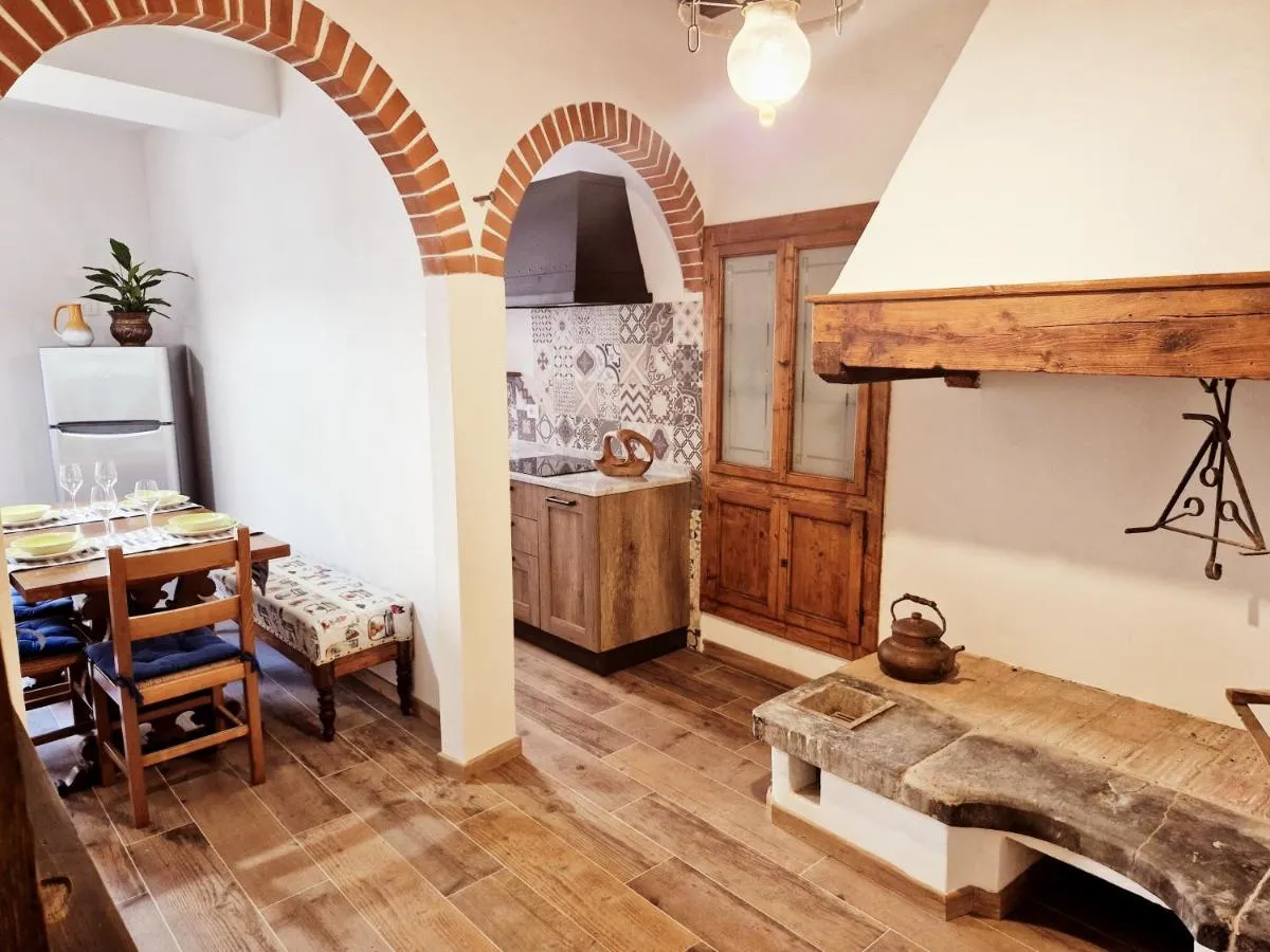 Image 3 of Chianti Craft House Badia a Passignano