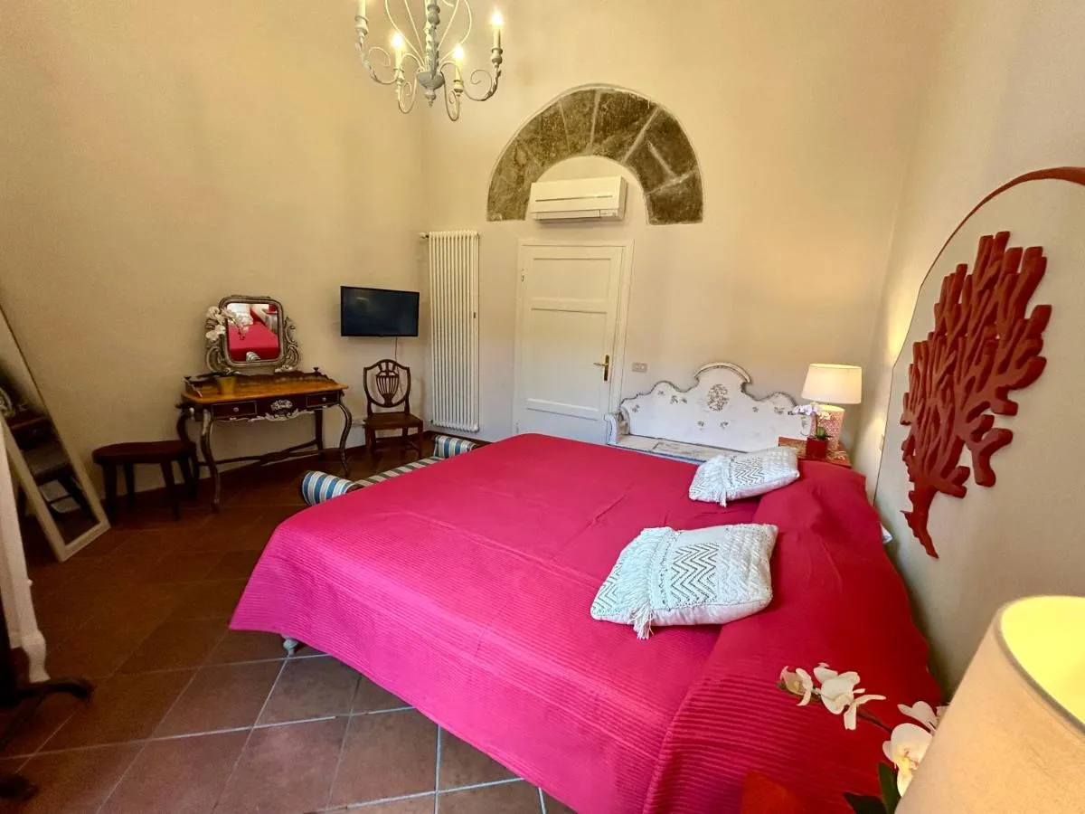 Image 1 of Corallo Suite