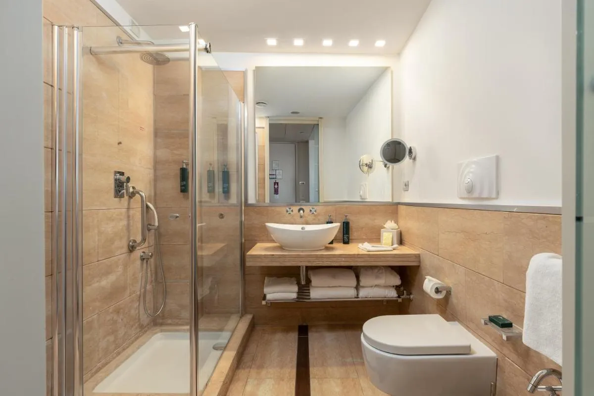 Image 2 of DoubleTree by Hilton Florence Metropole