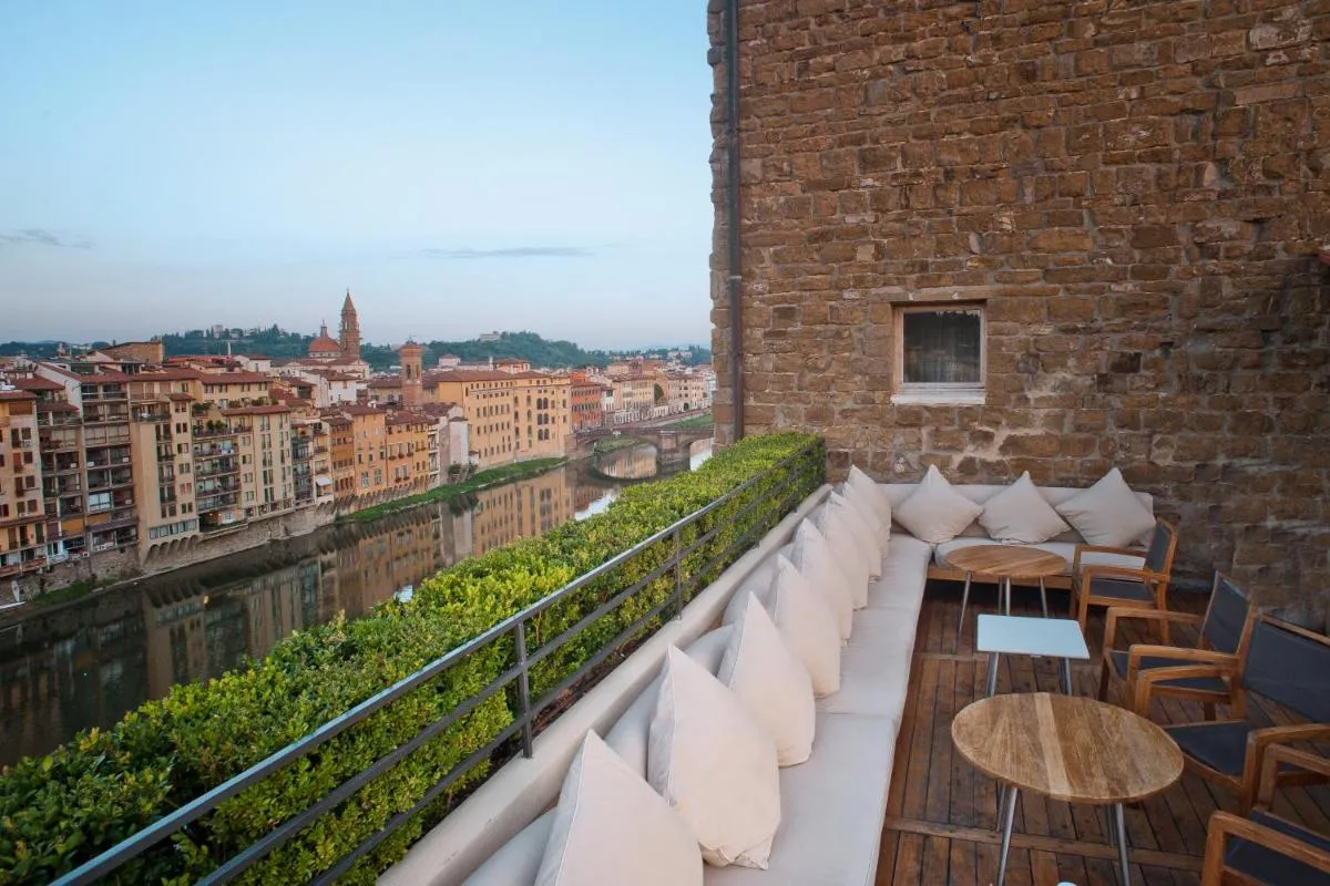 Image 1 of Hotel Continentale – Lungarno Collection