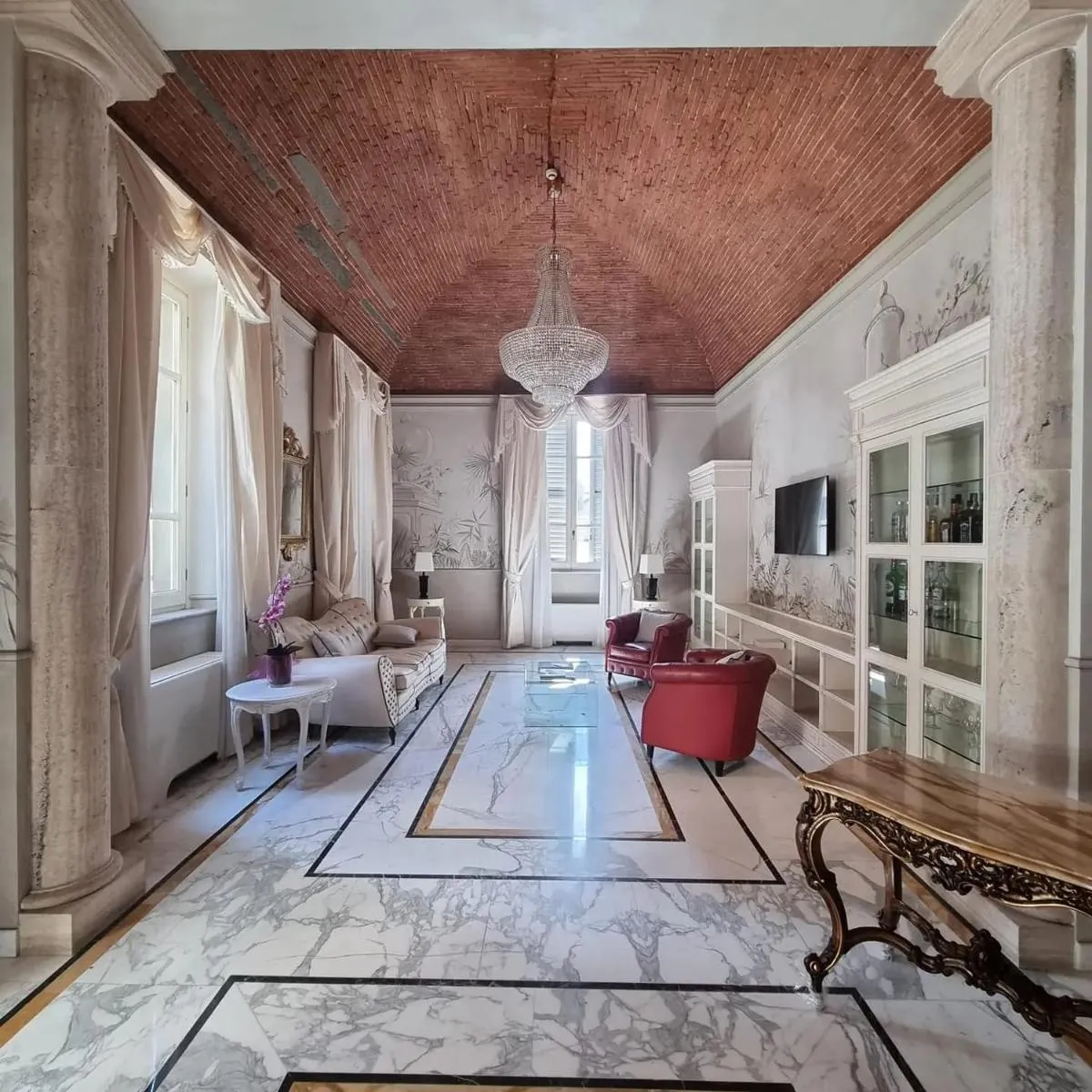 Image 4 of Hotel Embassy