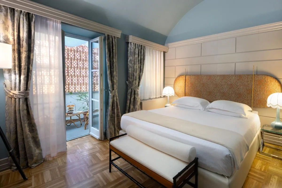 Image 2 of Hotel Number Nine