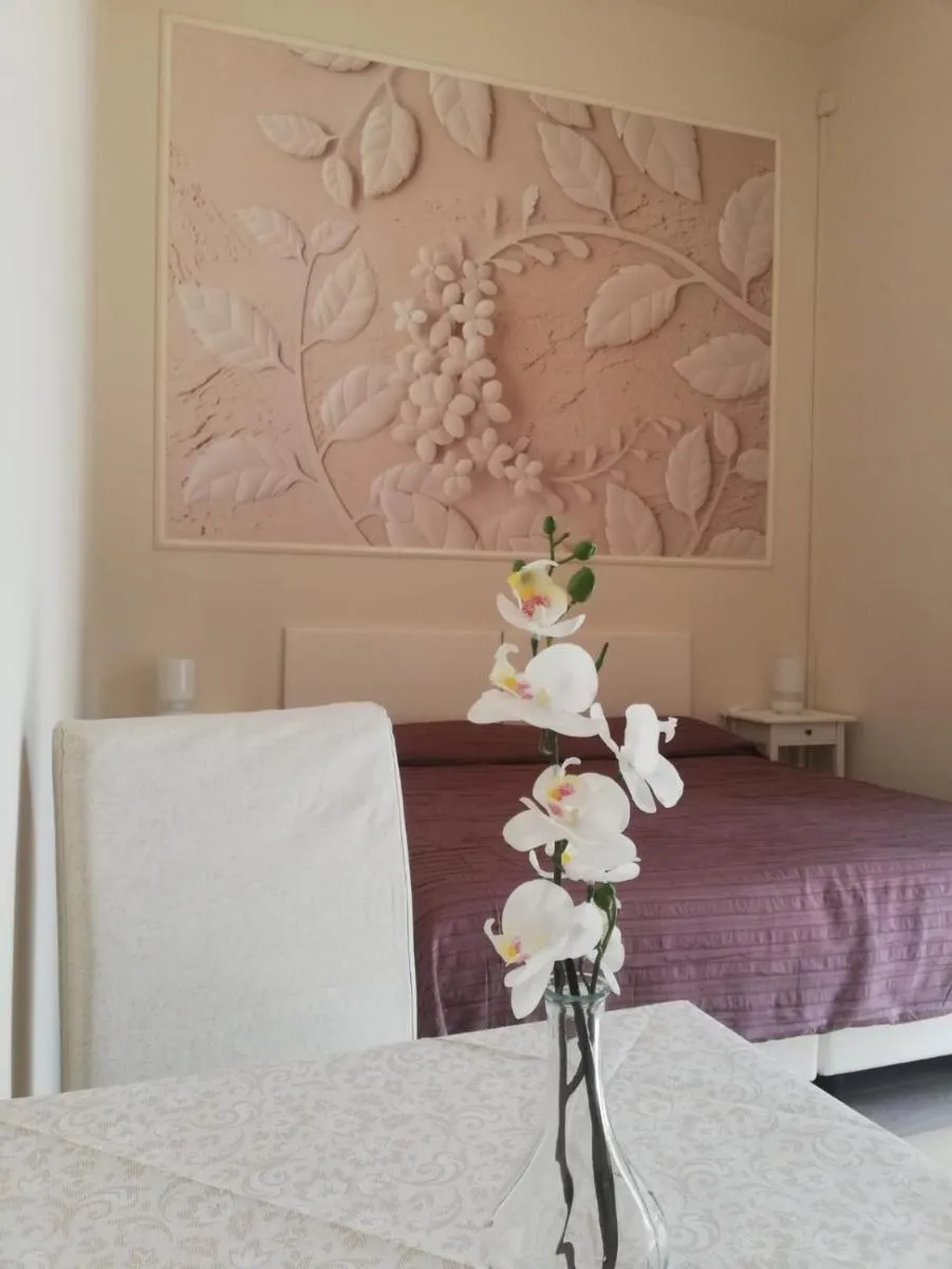 Image 4 of Il Sorriso