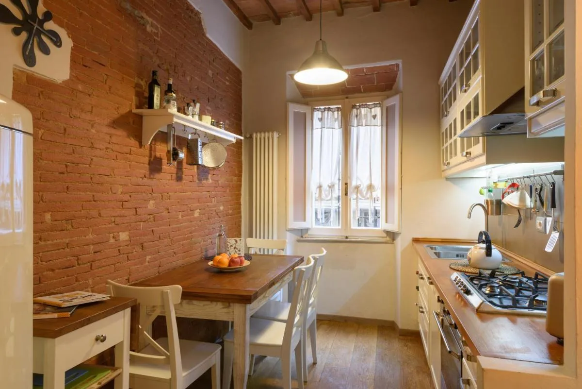 Image 3 of In Arezzo Apartment