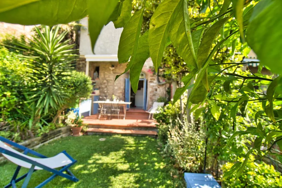 Image 5 of La casa nel castello e il giardino segreto