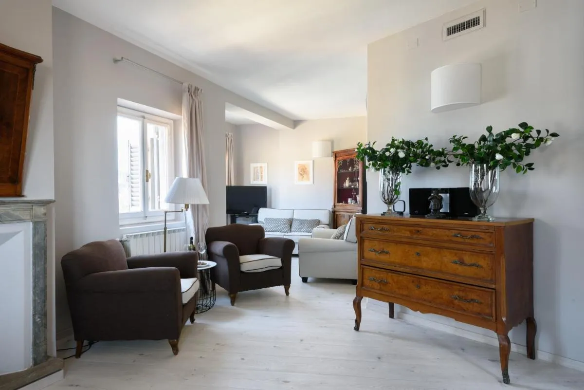 Image 4 of Le Mille e una Notte EXCLUSIVE SUITE FIRENZE
