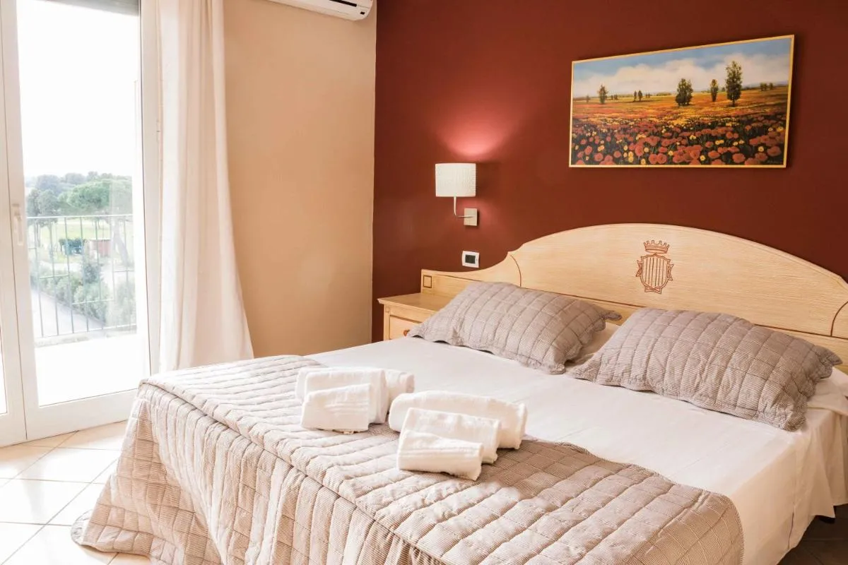 Image 1 of Le Residenze di Santa Costanza – Le Dimore