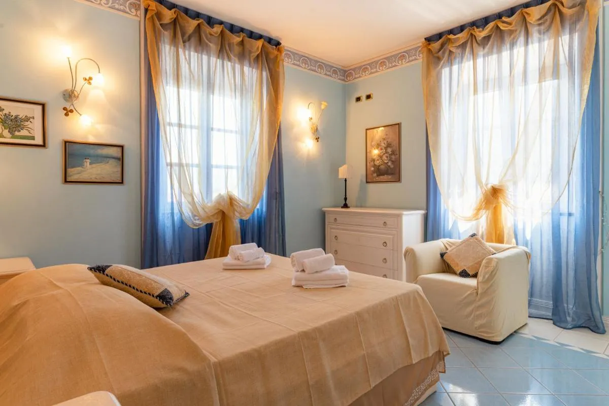 Image 2 of Lucca Franco’s Villa