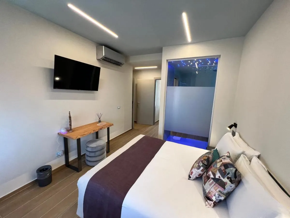 Image 6 of Luci Sul Mare -Boutique Rooms