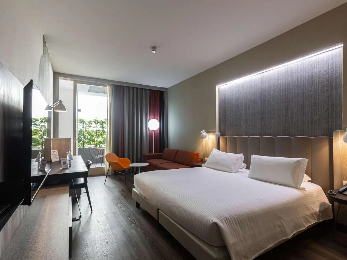 Image 2 of Mercure Firenze Centro