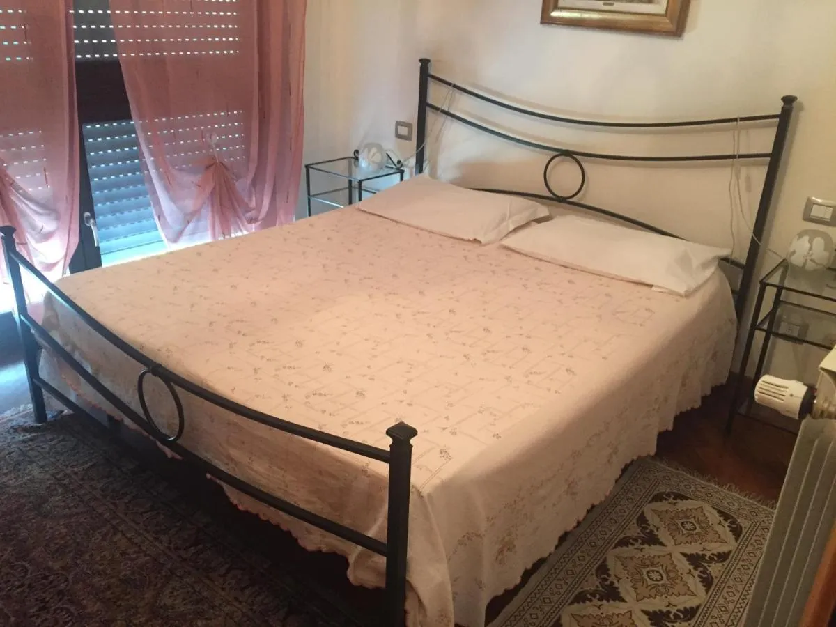 Image 1 of My House for Florence, Airconditioned – Easy Parking