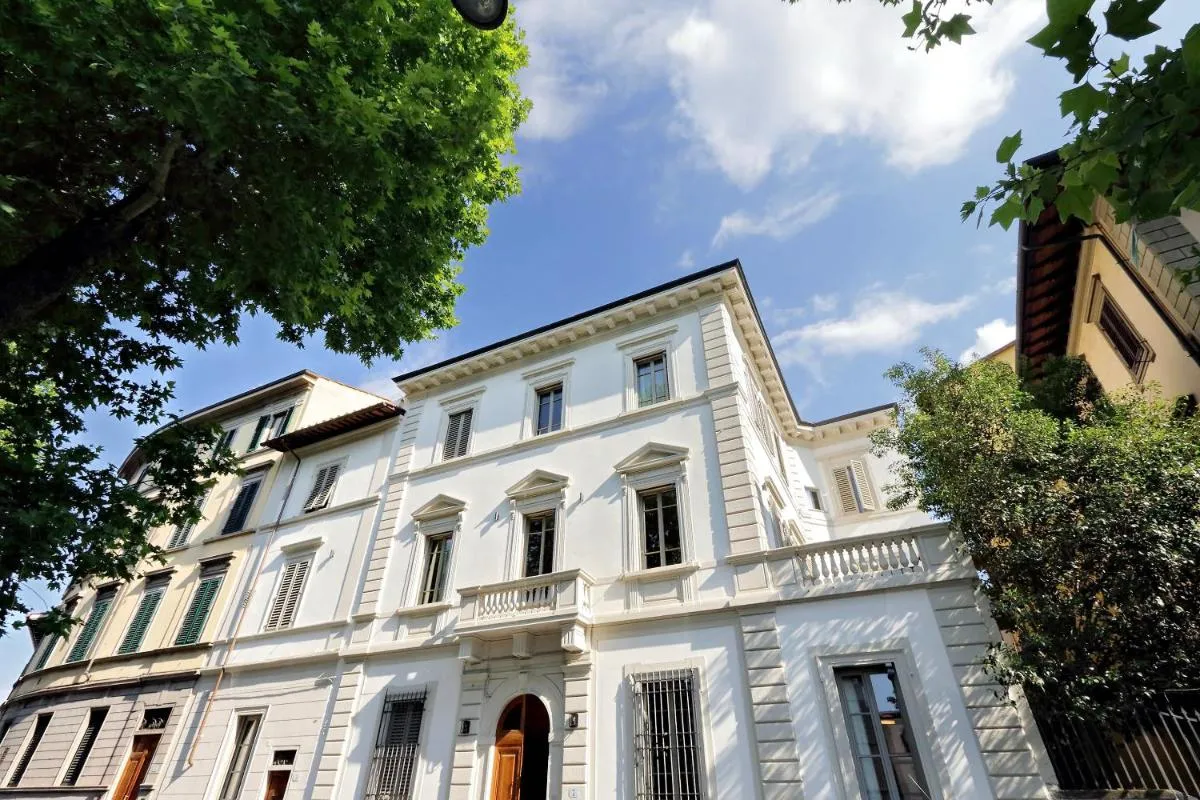 Image 2 of Numa Florence Vita