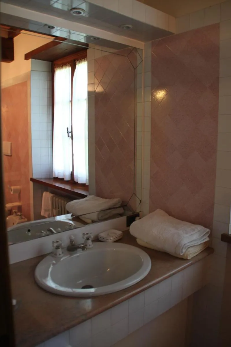 Image 3 of Ortali Country House