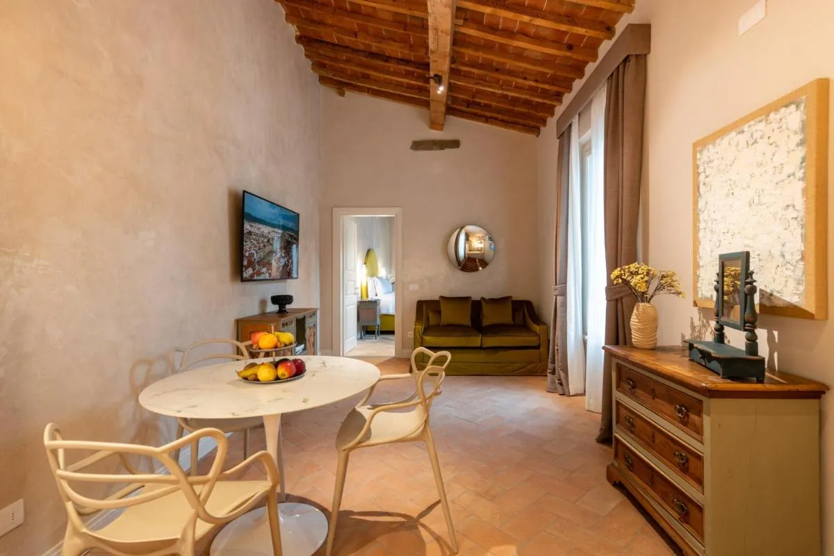Image 3 of Palazzo Doni by Florence Art Apartments