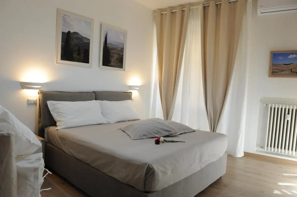 Image 2 of Piccolo Borgo Antico