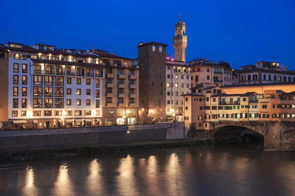 Image 3 of Portrait Firenze – Lungarno Collection
