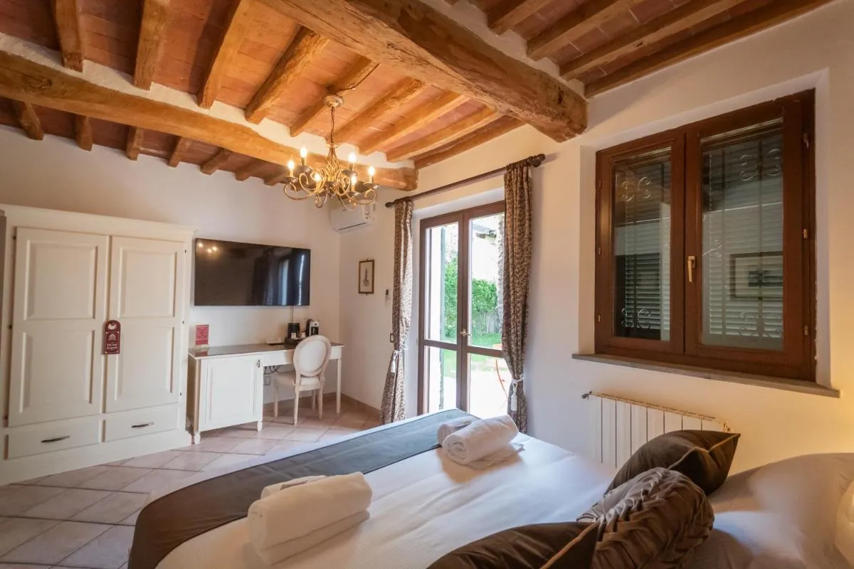 Image 1 of Regina Rooms Pisa