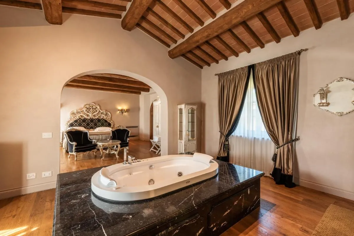 Image 2 of Relais La Corte dei Papi