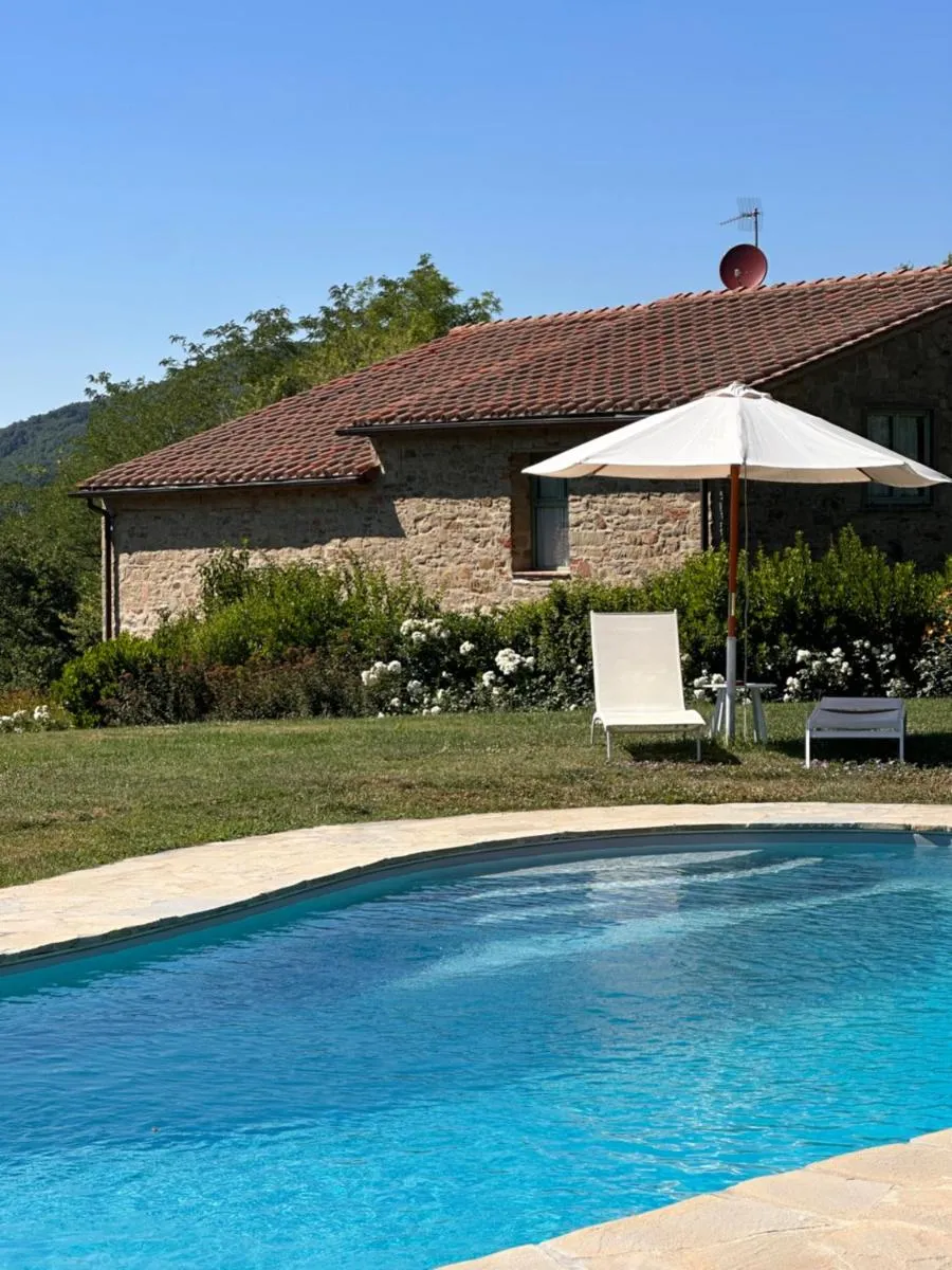 Image 2 of Resort con vista nel Chianti Rufina