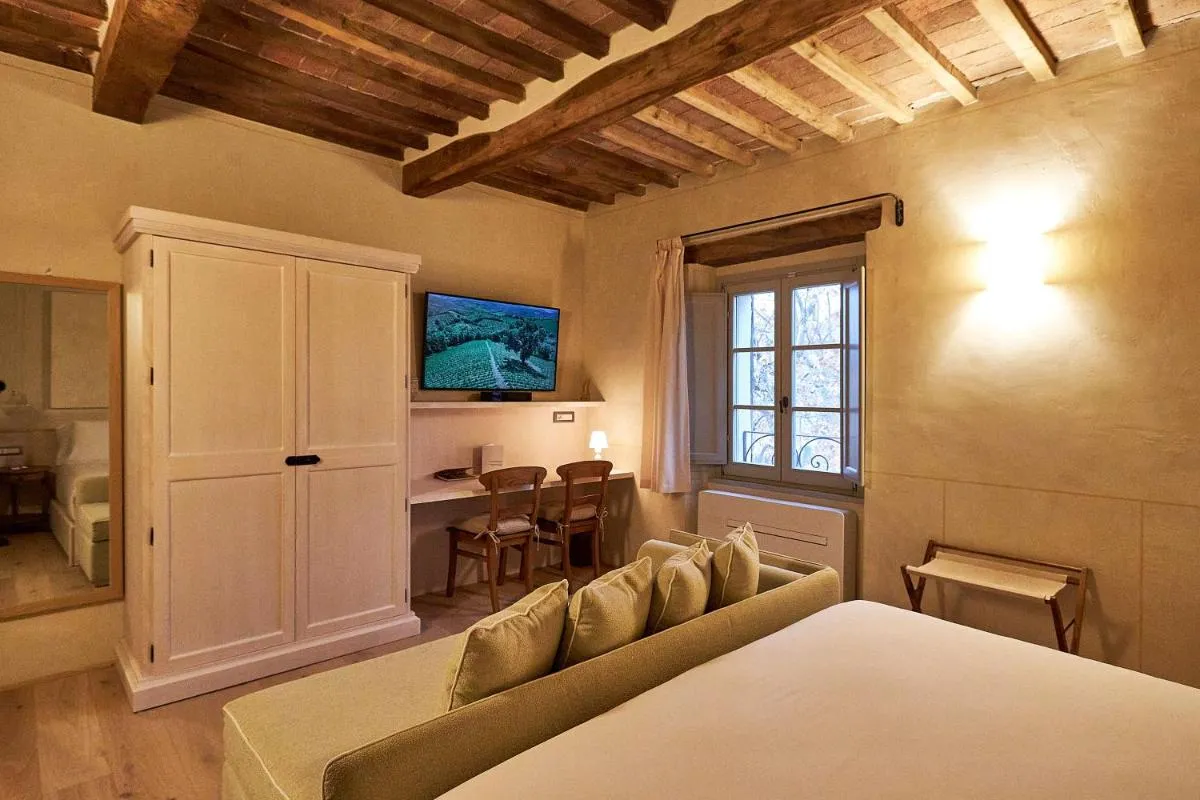 Image 4 of Saturnalia Village Rooms