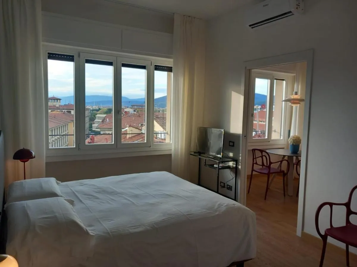 Image 1 of Sweetly Home in Florence