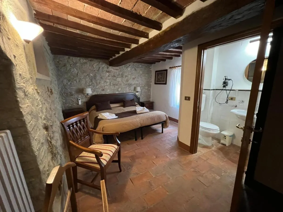 Image 2 of Tenuta Decimo – Villa Dini