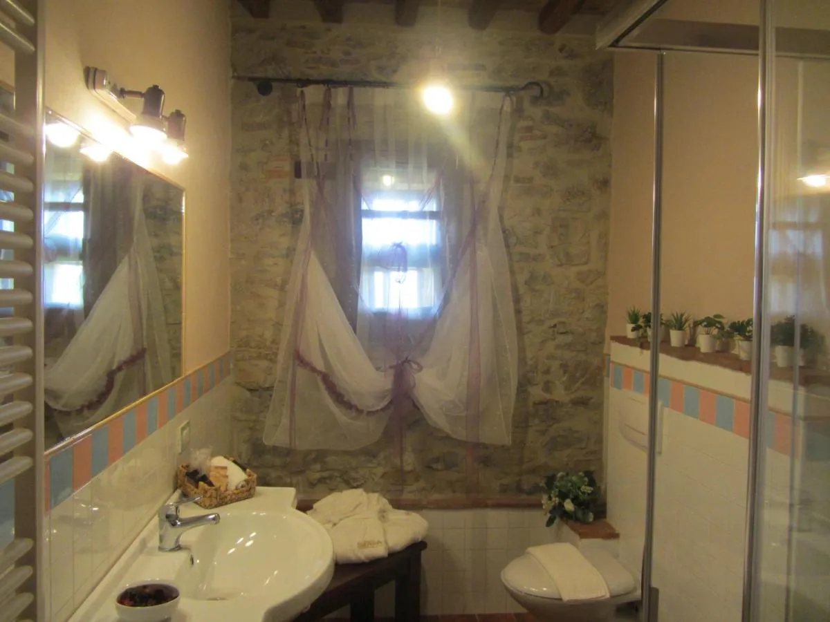 Image 2 of Tenuta Seripa