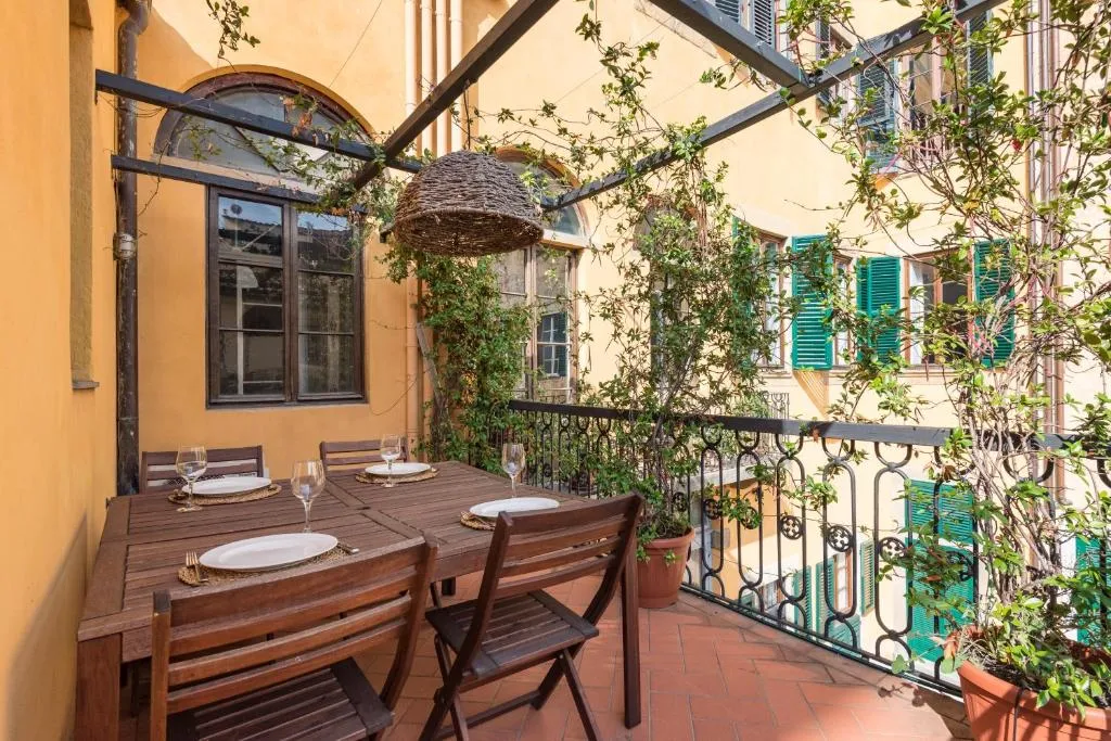 Image of The Terrace in Florence Apt