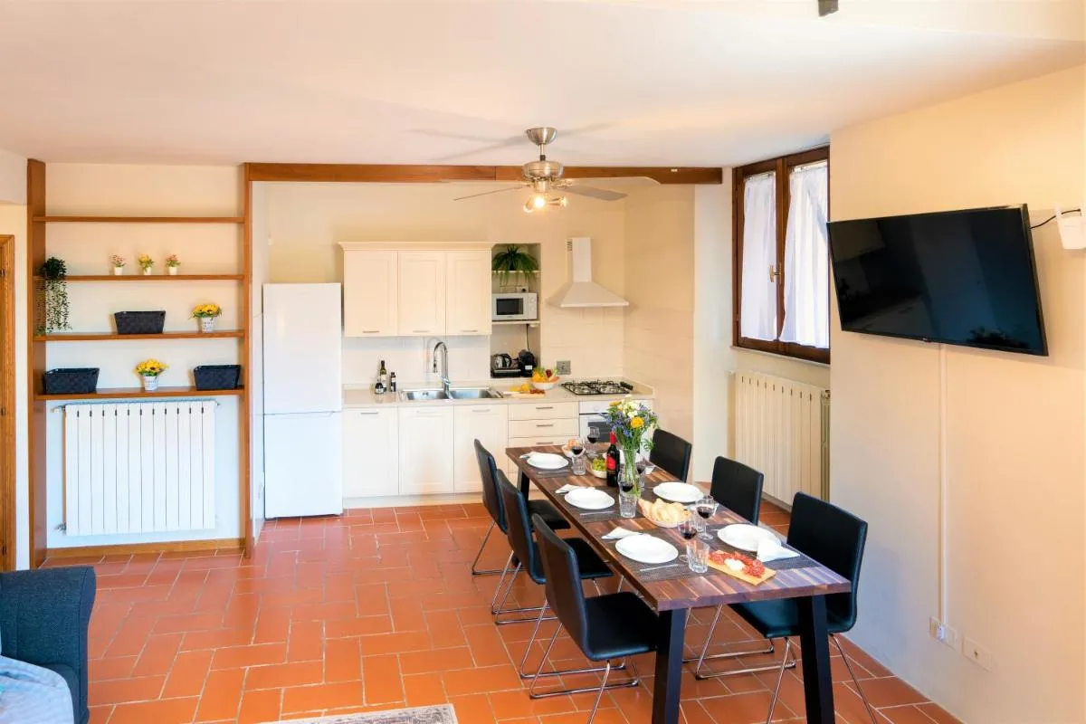 Image 5 of The Walkable Volterra Rooftop Suite