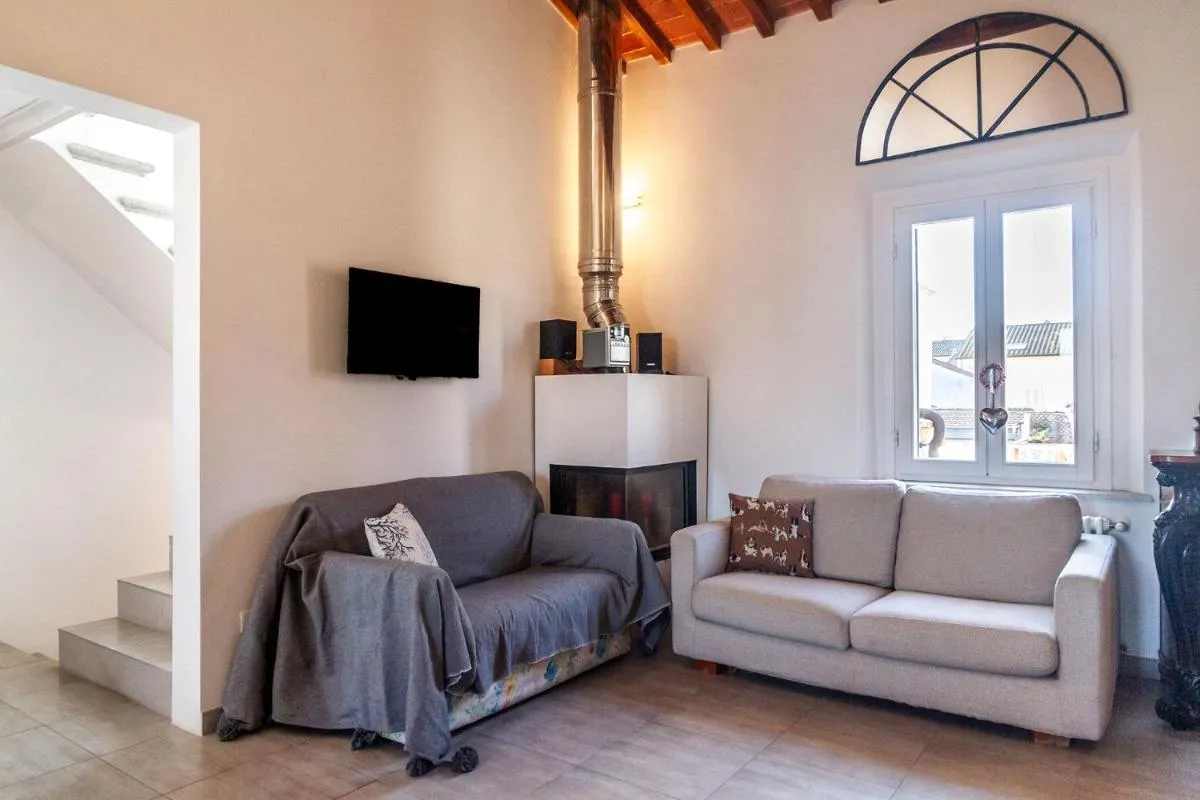 Image 4 of Toscana appartamento di Charme con 2 camere, 2 bagni, terrazza, aria condizionata, in posizione Centralissima